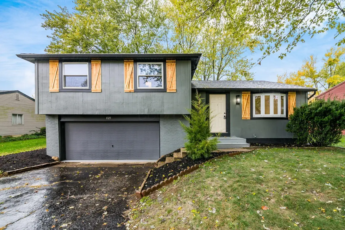 1325 Carlyle Drive, Reynoldsburg, OH 43068 - Image #1