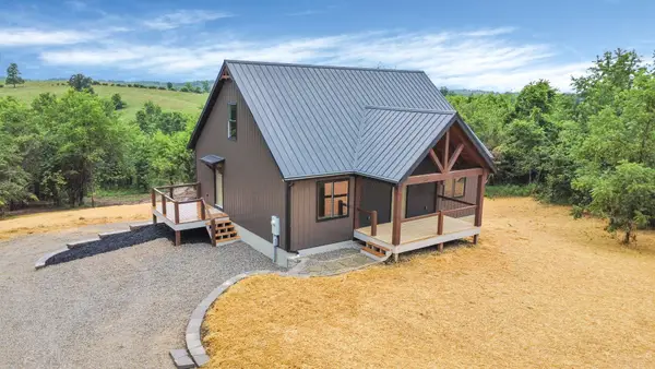 4826 Factory Road, Albany, OH 45710