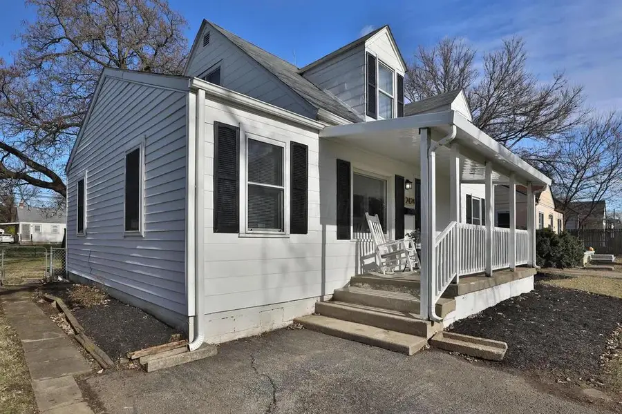 2424 Holt Avenue, Columbus, OH 43219 - Image #2