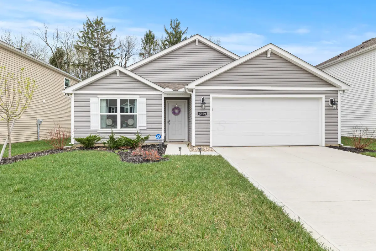 5969 Hollett Drive S, Columbus, OH 43232 - Image #1