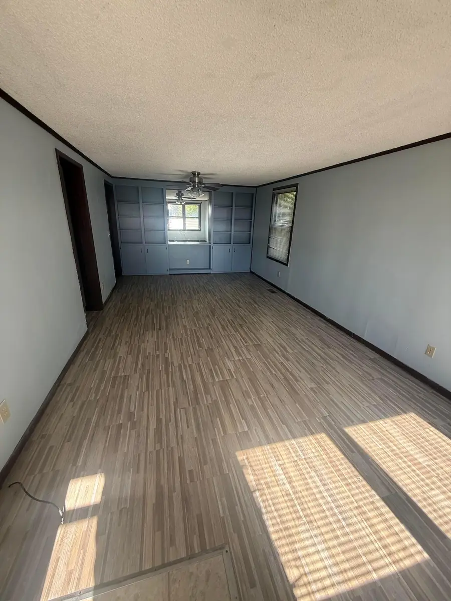 1718 Sunapple Way, Columbus, OH 43232 - Image #3