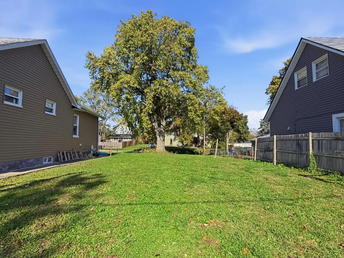 1556 Walsh Avenue, Columbus, OH 43223 - Image #1