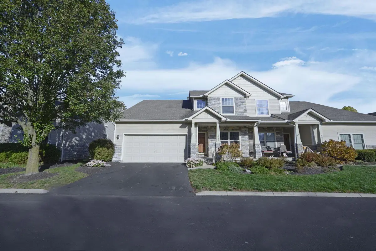 6052 Coventry Hurst Lane, Hilliard, OH 43026 - Image #1