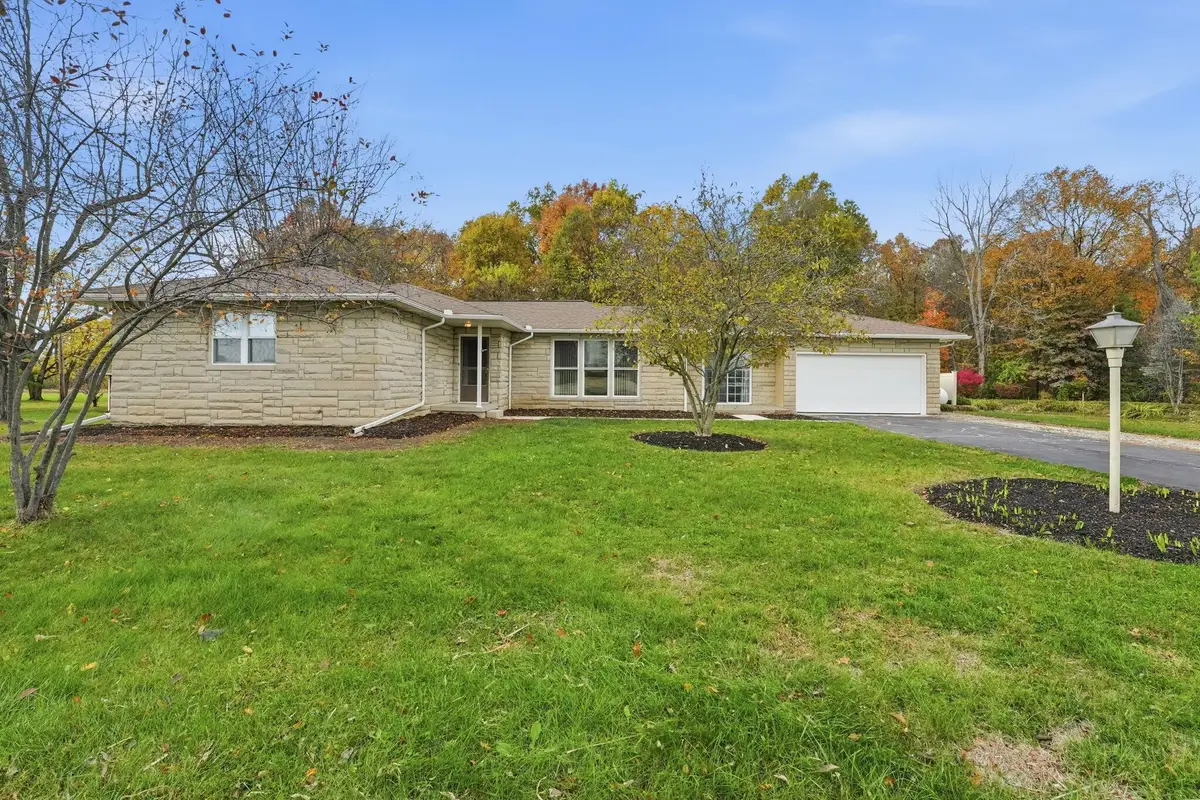 854 S Section Line Road, Delaware, OH 43015 - Image #1