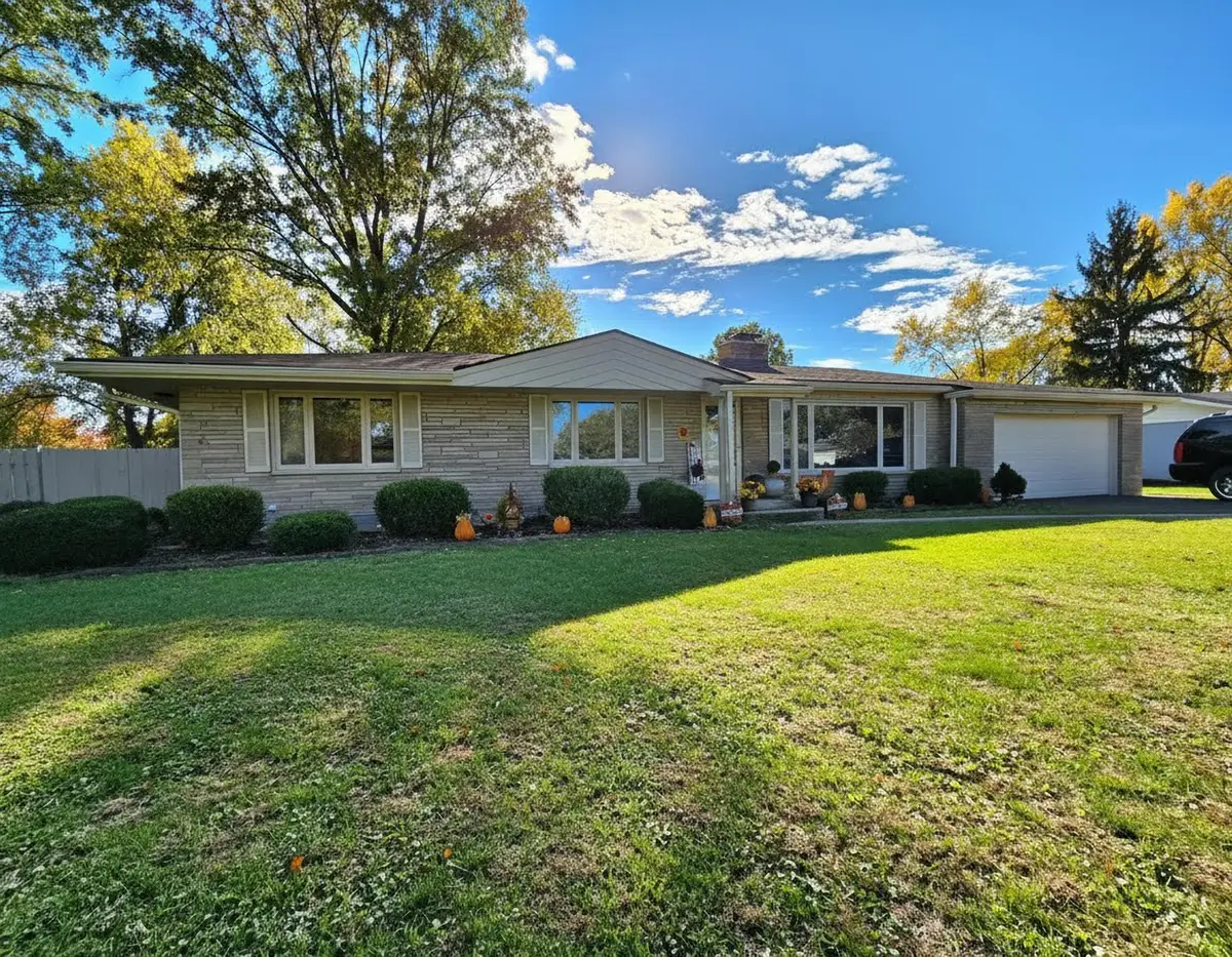 3715 Montclair Drive, Columbus, OH 43219 - Image #1