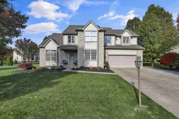 8920 Laurel Way, Pickerington, OH 43147