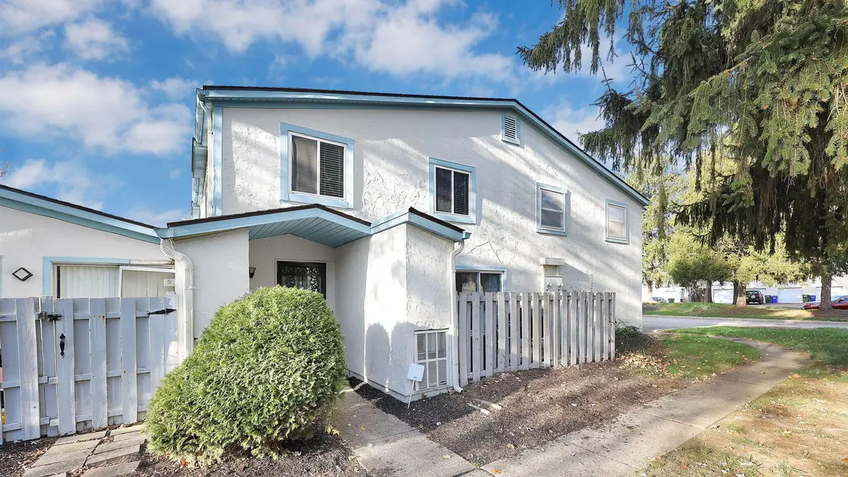 2509 Burgandy Lane, Columbus, OH 43232 - Image #1