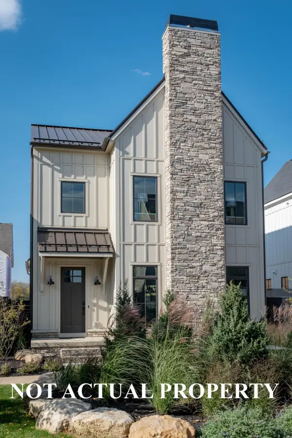 2845 Katmai Drive, Columbus, OH 43228