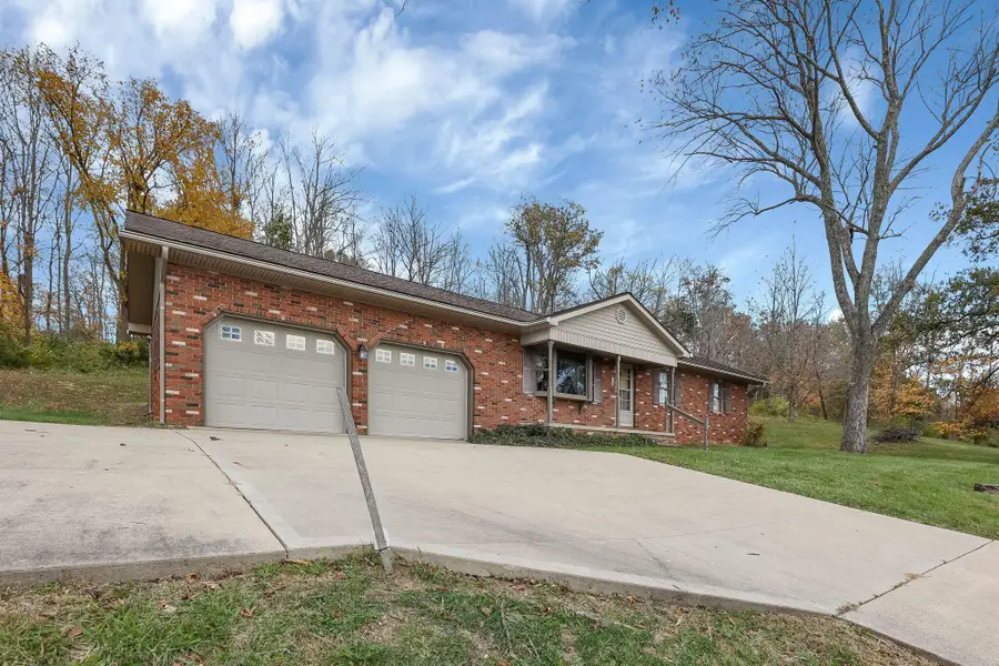 10217 County Road 550, Chillicothe, OH 45601 - Image #2