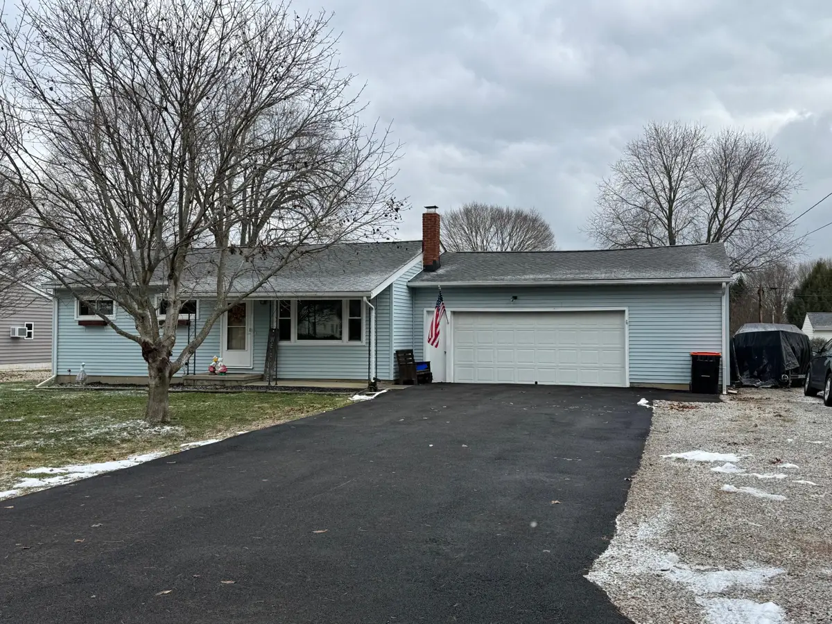 32 N Utah Avenue, Newark, OH 43055 - Image #1