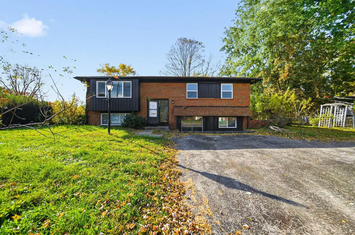 1637 S James Road, Columbus, OH 43227 - Image #1