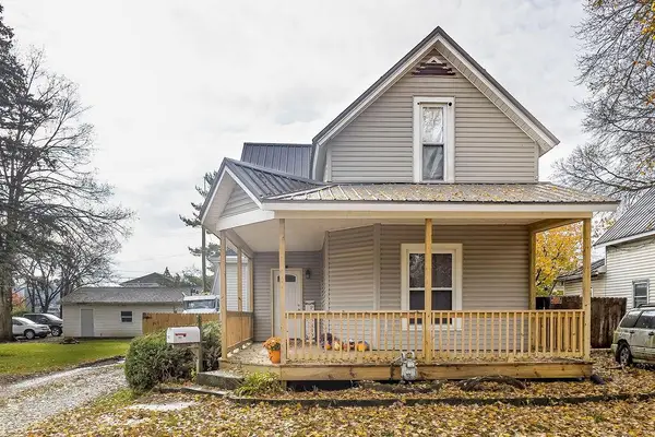 702 W Chestnut Street, Mount Vernon, OH 43050