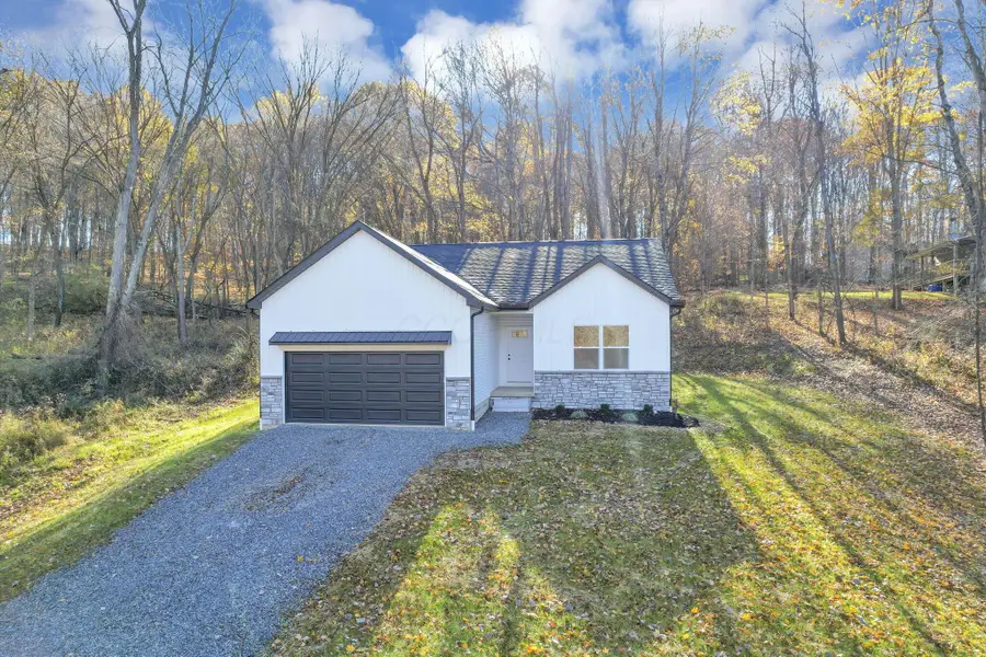 143 Grand Ridge Road, Howard, OH 43028 - Image #2