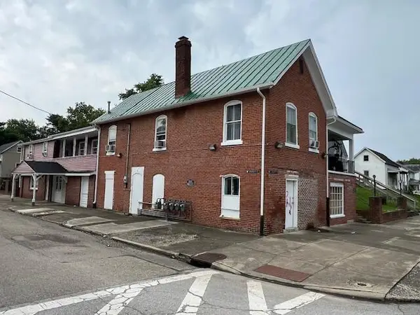 1002 S Court Street, Circleville, OH 43113