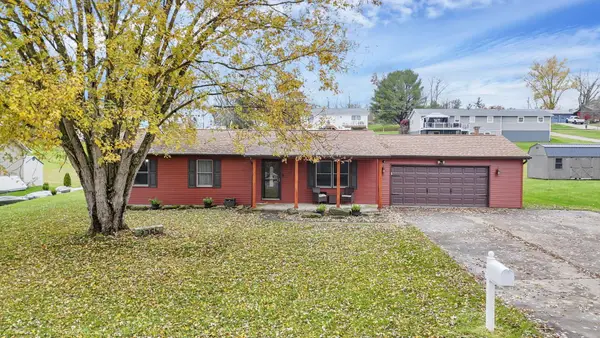 3765 Mona Drive, Zanesville, OH 43701