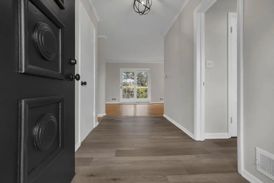 1535 Kenwick Road, Columbus, OH 43209 - Image #2