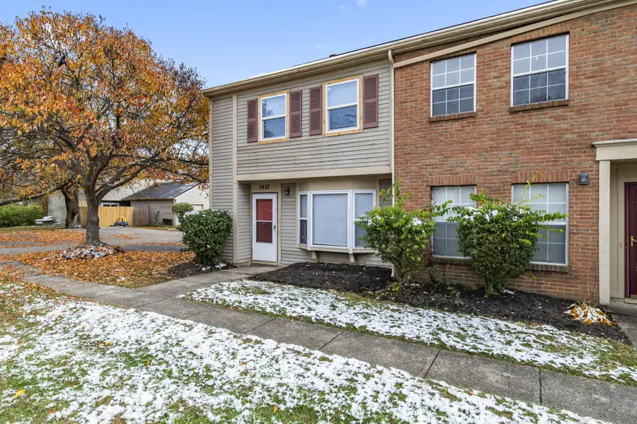 2425 Mason Village Court, Columbus, OH 43232 - Image #3