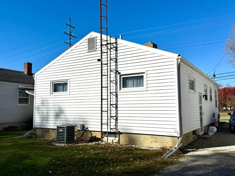 981 Bellefontaine Avenue, Marion, OH 43302 - Image #2