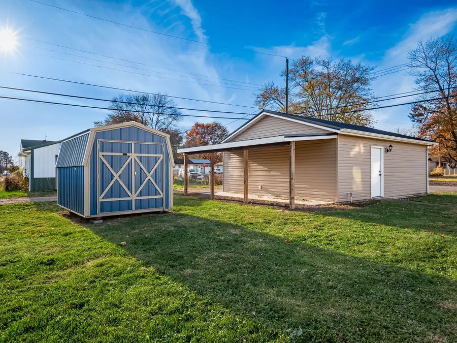 253 N Market Street, Mount Sterling, OH 43143 - Image #3