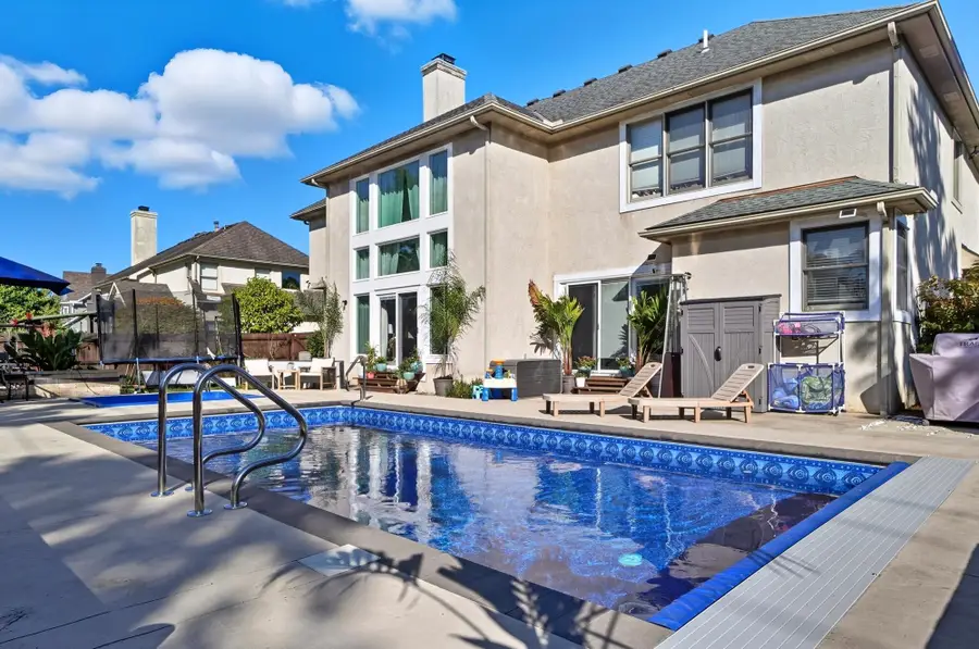 369 Windcroft Drive, Westerville, OH 43082 - Image #2