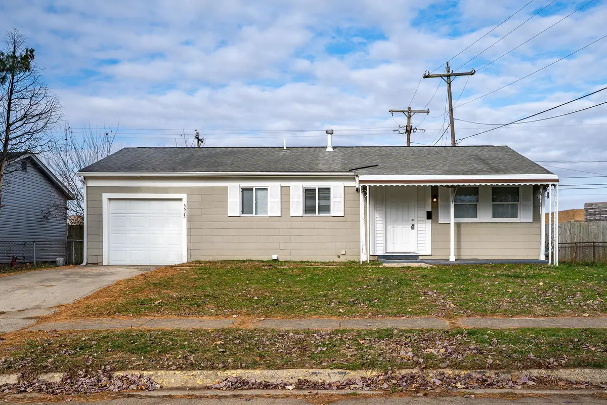 5522 Newport Road, Columbus, OH 43232 - Image #1