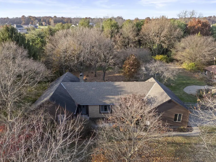 8290 Roberts Road, Hilliard, OH 43026 - Image #3