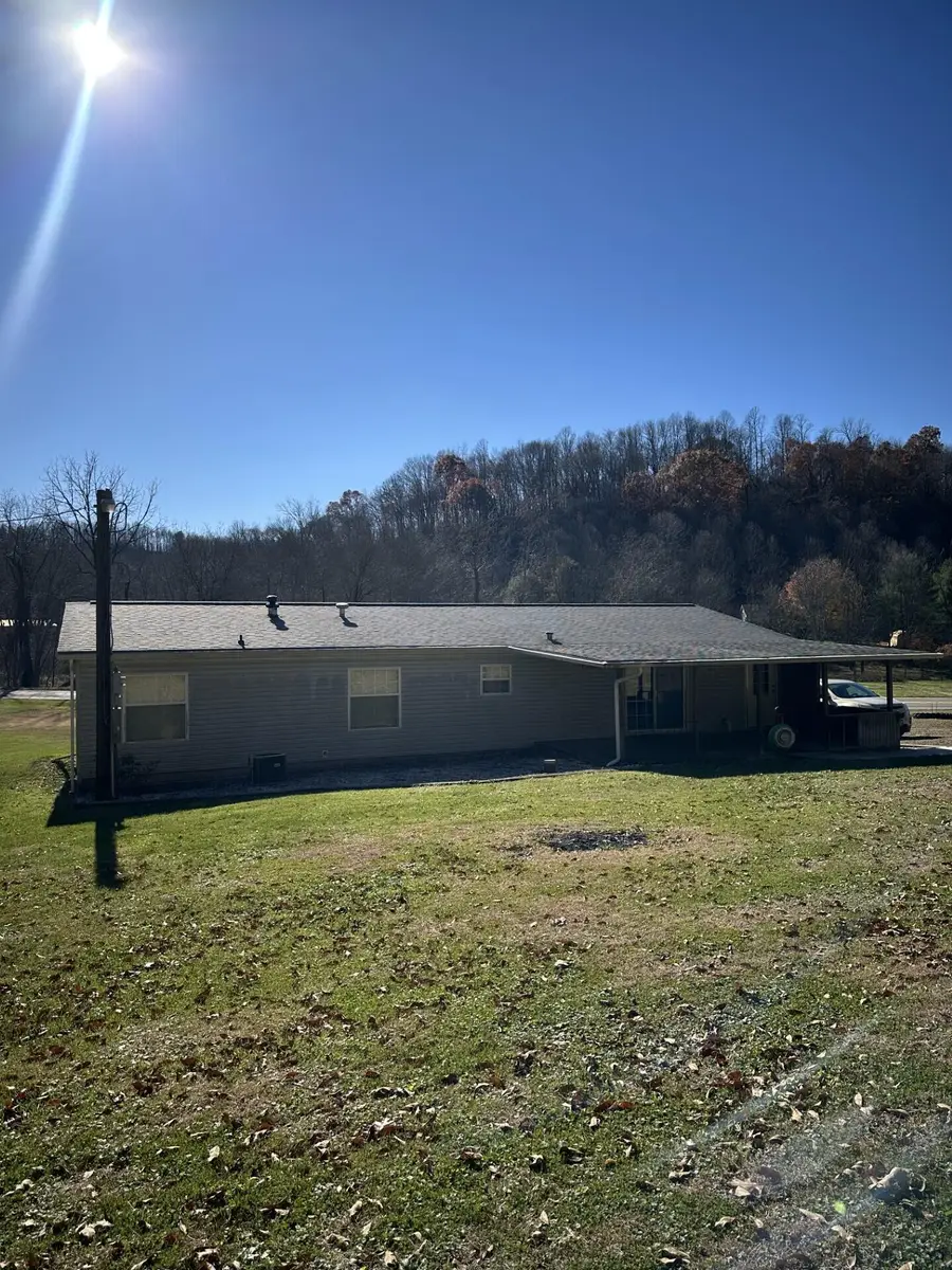 10765 Coshocton Road, New Concord, OH 43762 - Image #3