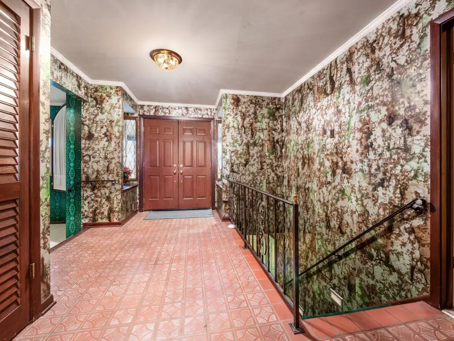 4020 Ritamarie Drive, Columbus, OH 43220 - Image #3