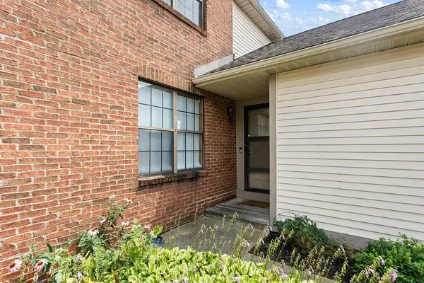 1324 Brookview Circle, Pickerington, OH 43147