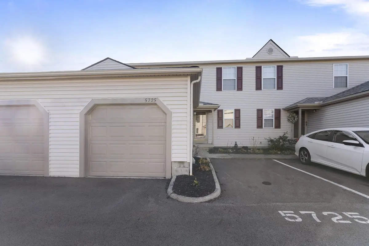 5725 Kilbury Lane, Hilliard, OH 43026 - Image #1