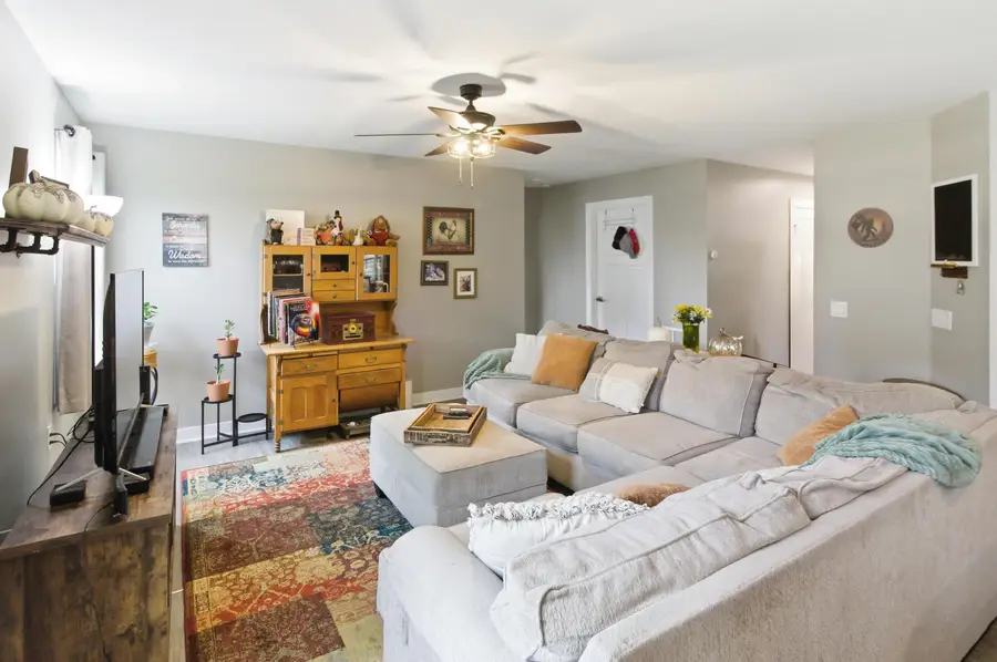 2249 Mcclouds Square, Marysville, OH 43040 - Image #3