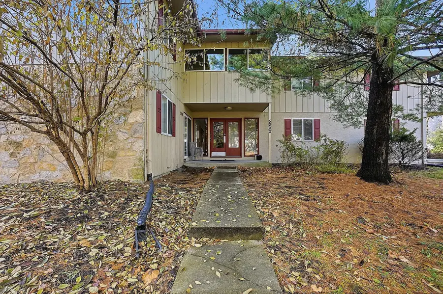 5200 Fenway Court, Columbus, OH 43214 - Image #2