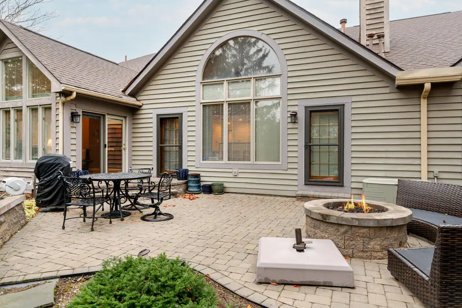 211 Crossing Creek N, Gahanna, OH 43230 - Image #2