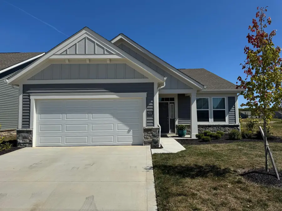 6252 Windcliff Drive, Grove City, OH 43123 - Image #2