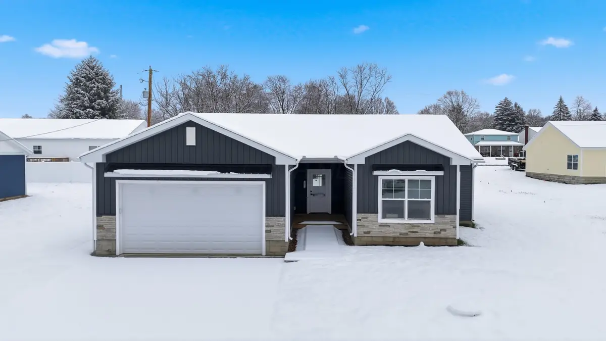 13062 Cedar Road Ne, Thornville, OH 43076 - Image #1