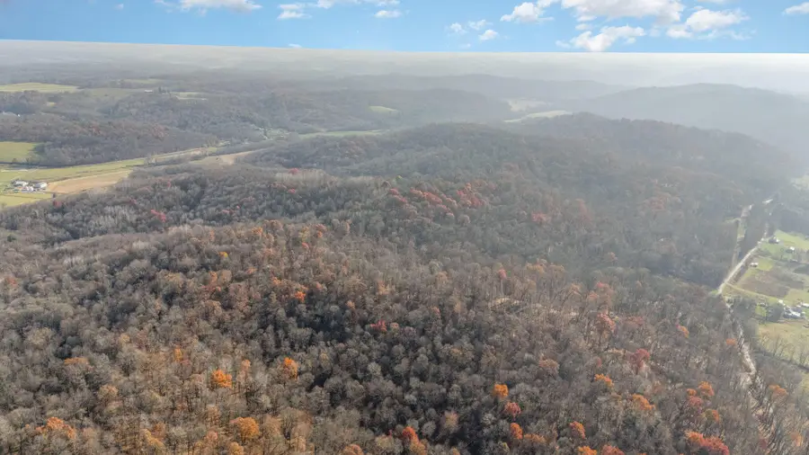 30870 Jug Run Road, Frazeysburg, OH 43822 - Image #2