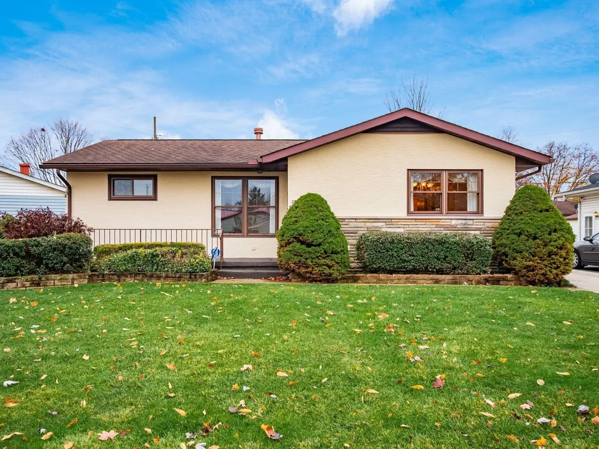 2491 Vanderberg Avenue, Columbus, OH 43204 - Image #1