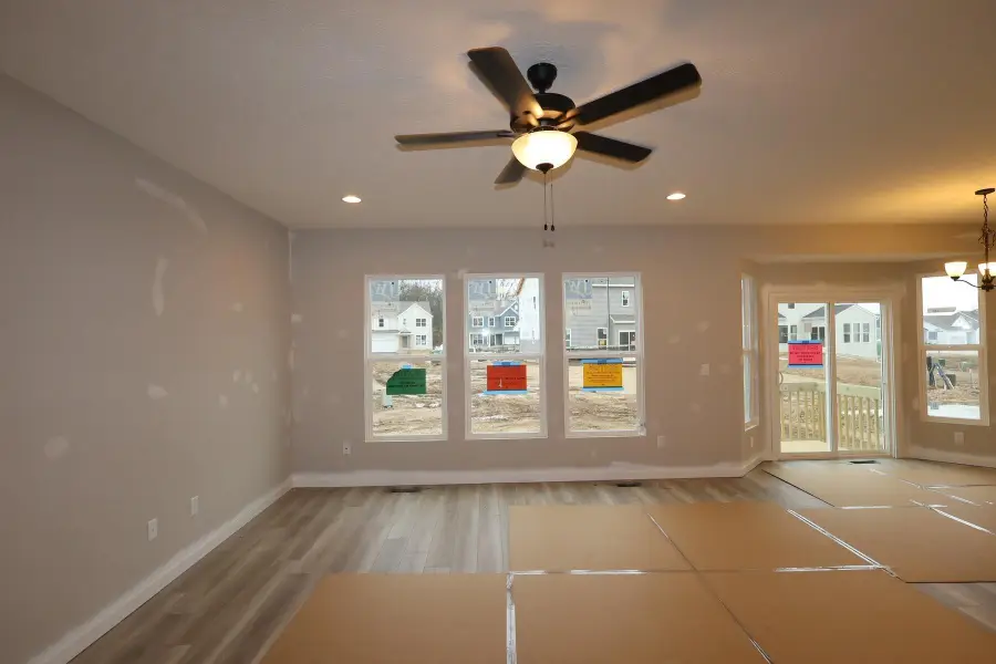 282 Olympic Loop, Commercial Point, OH 43116 - Image #3