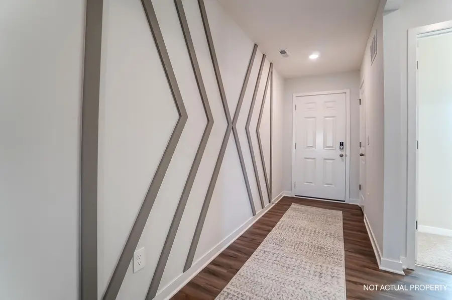 1018 Sherwood Loop, Bellefontaine, OH 43311 - Image #3