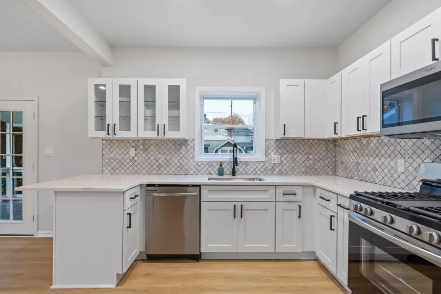 221 S Yale Avenue, Columbus, OH 43222 - Image #2