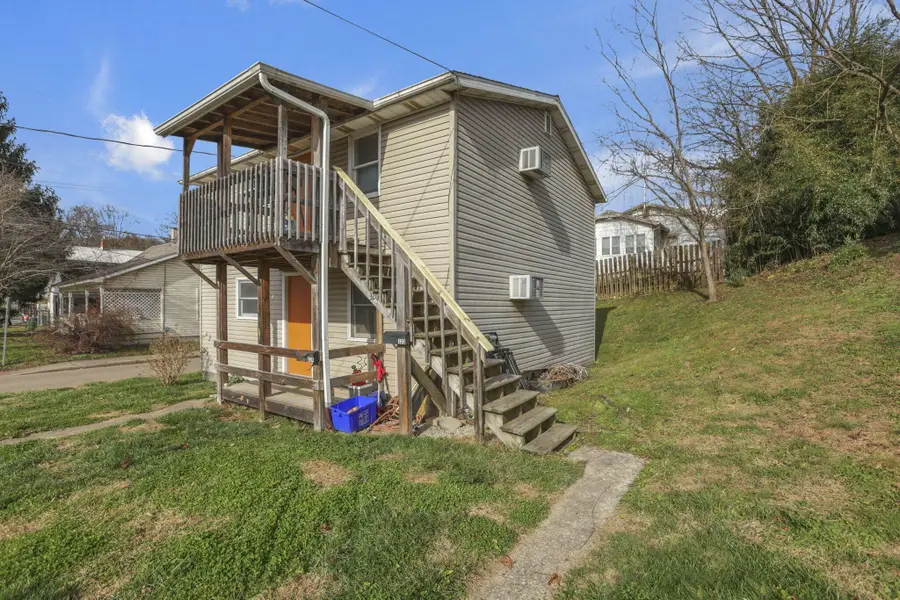 320 & 324 W Franklin Street, Nelsonville, OH 45764 - Image #3