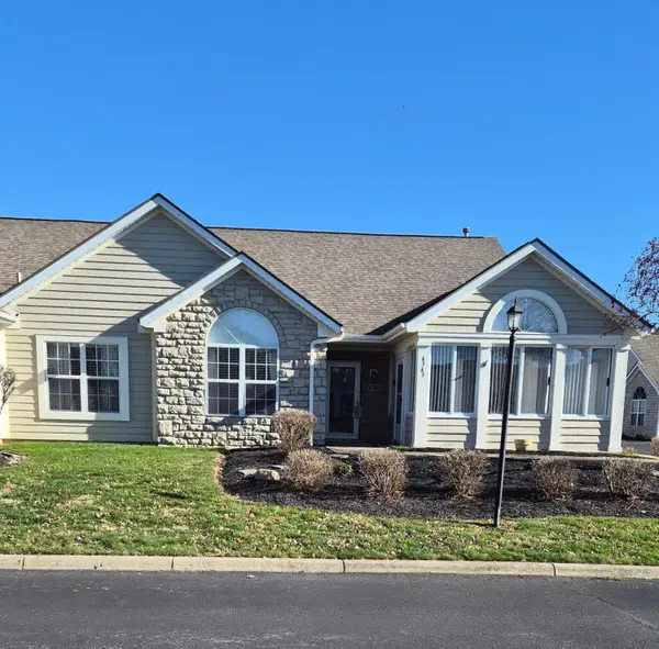 6363 Pinehurst Pointe, Westerville, OH 43082