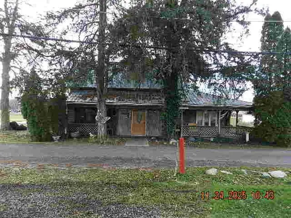 215 W Carey Street, New Bloomington, OH 43341