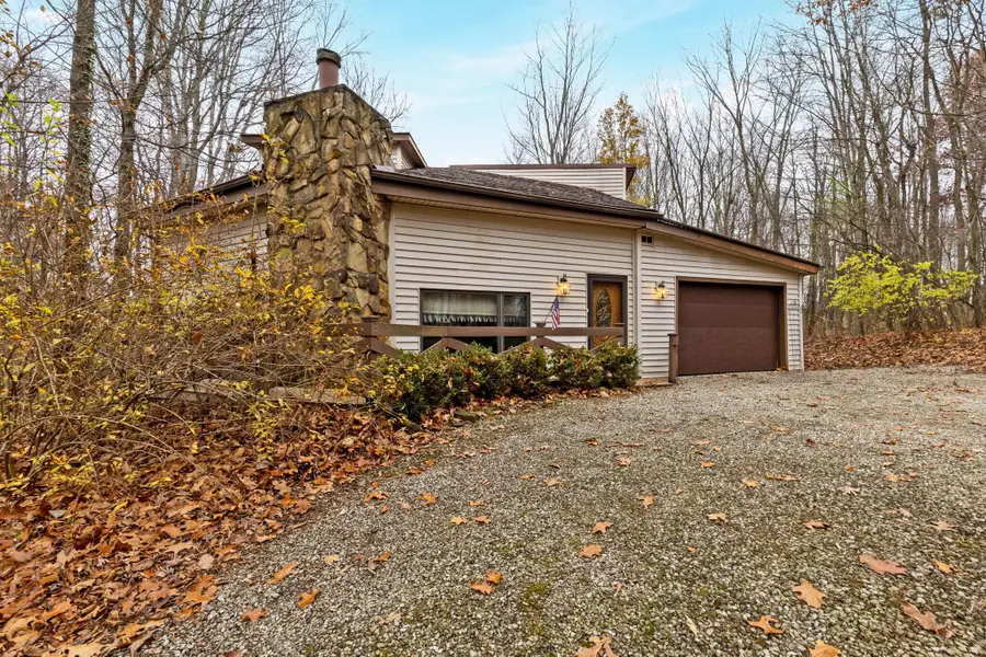 416 Grand Ridge Drive, Howard, OH 43028 - Image #2