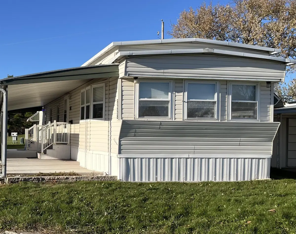 6258 Cartwright Lane N, Dublin, OH 43016 - Image #1