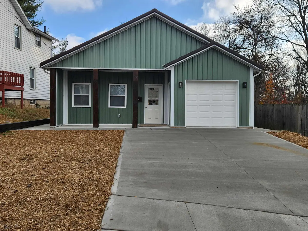 20 Bolen Avenue, Newark, OH 43055 - Image #1