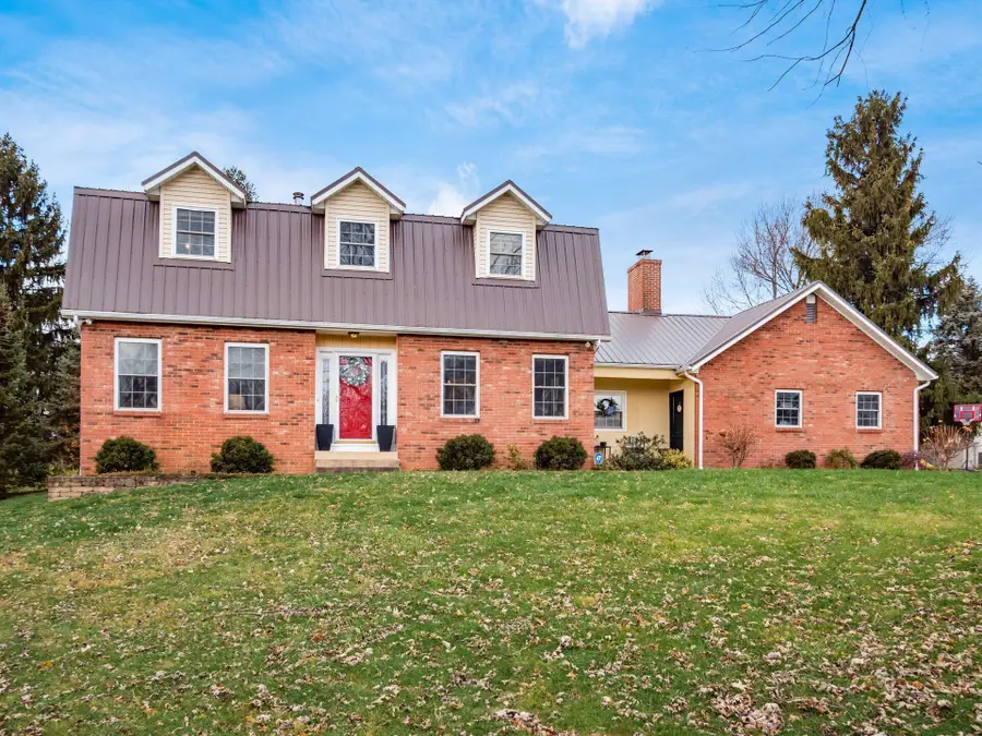 4655 Sitterley Road Nw, Canal Winchester, OH 43110 - Image #2