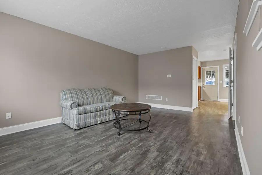 1889 Slaton Court, Columbus, OH 43235 - Image #3