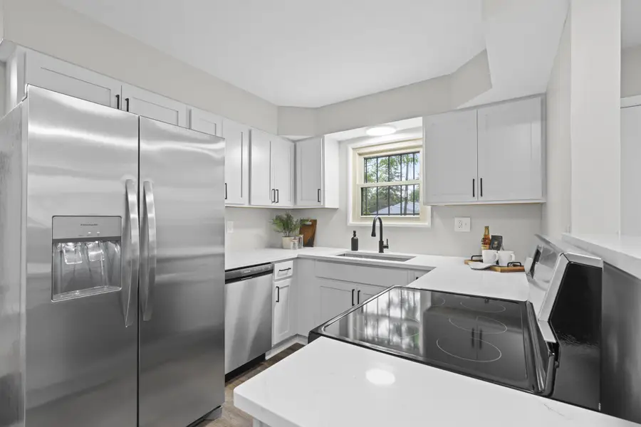 986 Loretta Avenue, Columbus, OH 43211 - Image #2