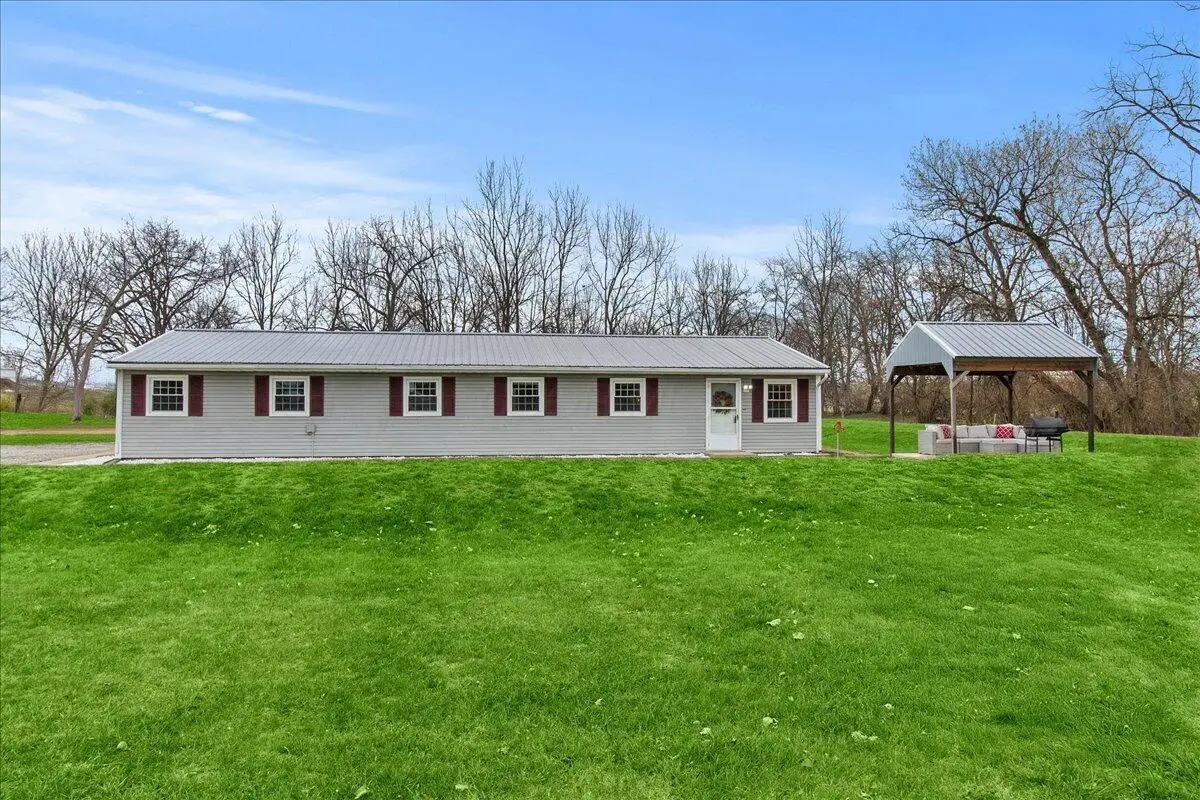 10 Darby Avenue, Mechanicsburg, OH 43044 - Image #1